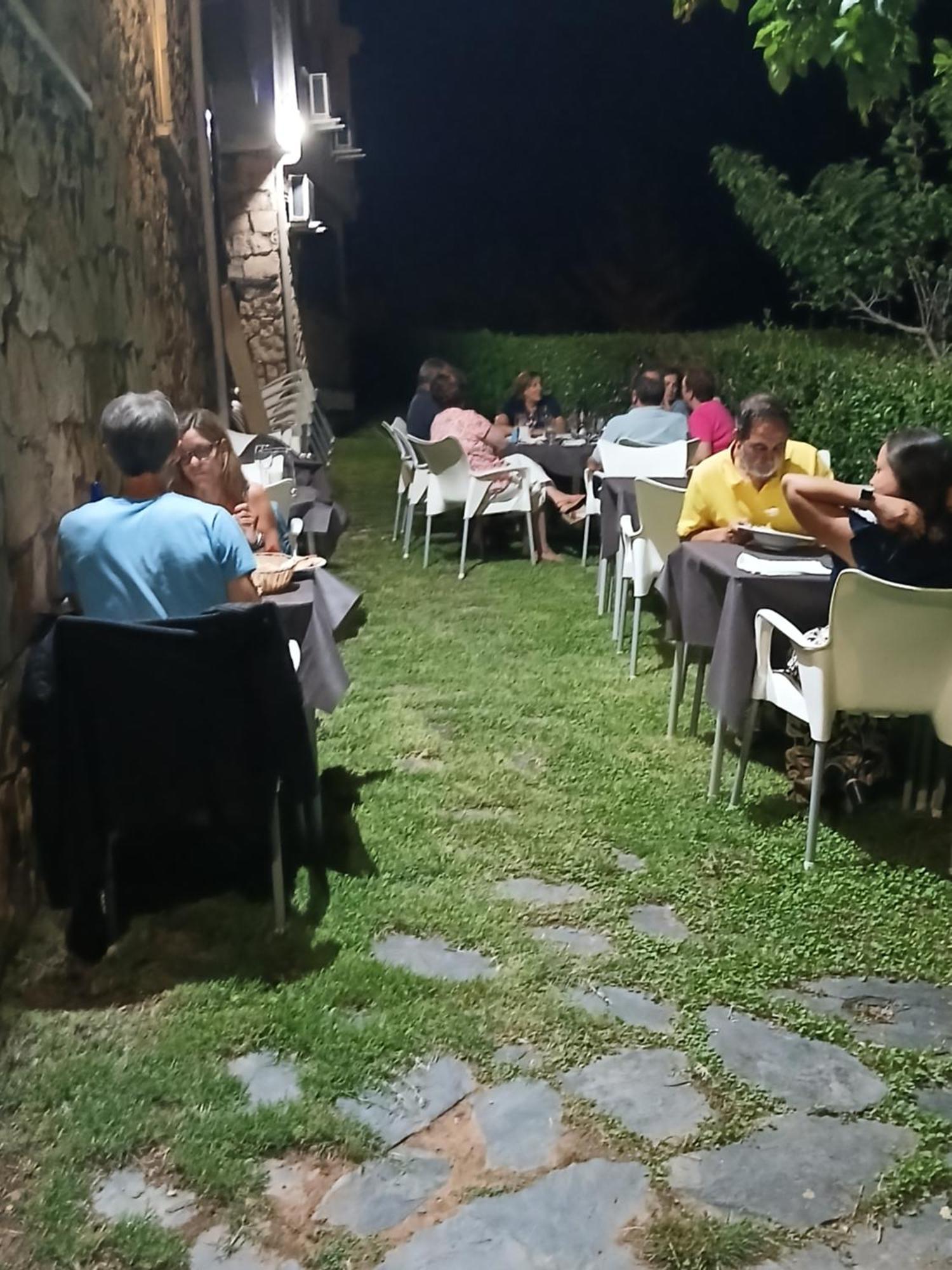Guest house Hospedium Restaurante El Mirador De
